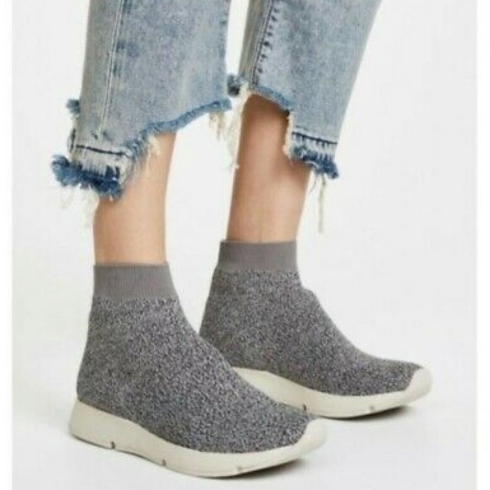 Vince Tyra High Top Sneakers - Size 9M